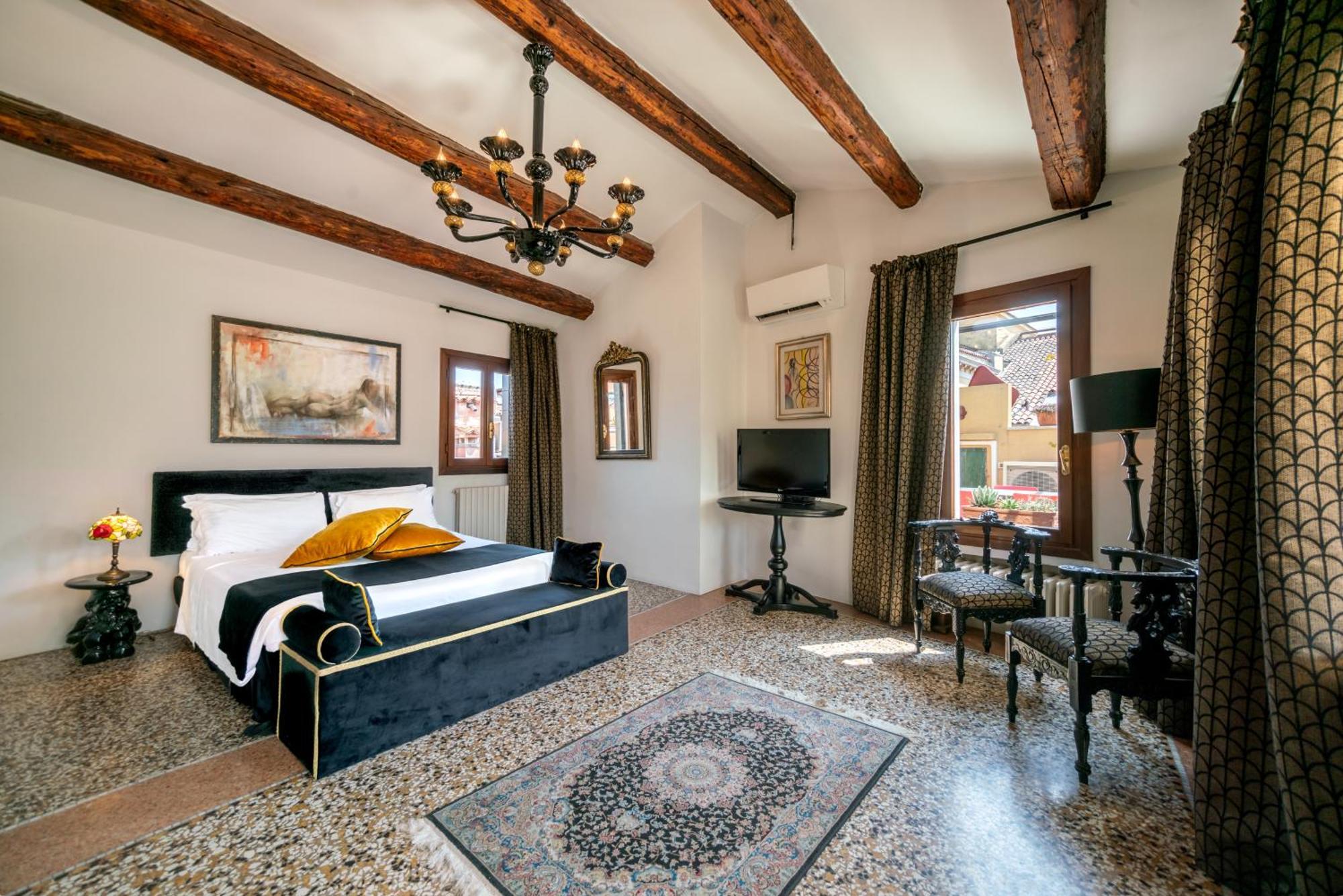 Palazzo San Luca Hotel Venice Phòng bức ảnh