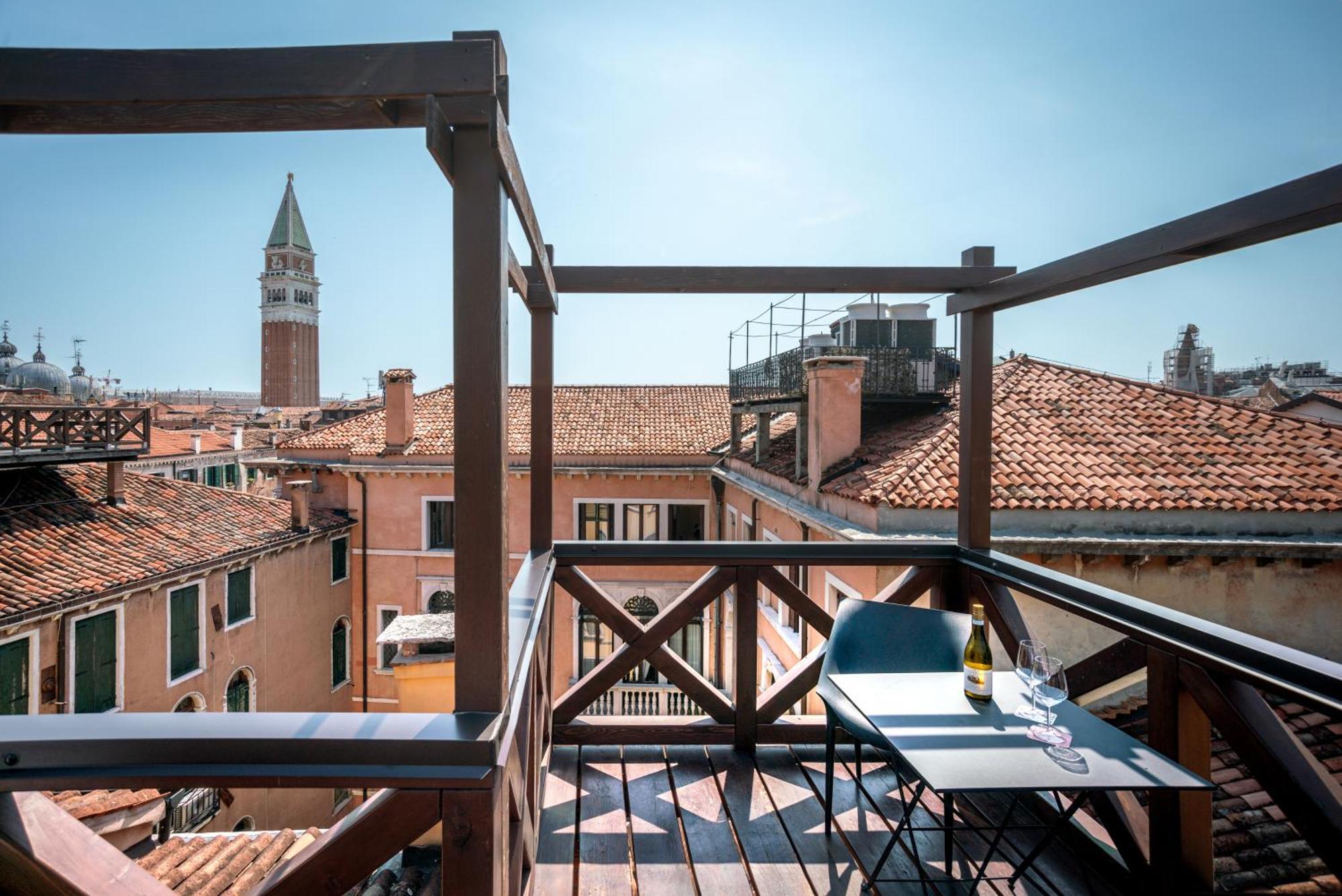 Palazzo San Luca Hotel Venice Phòng bức ảnh