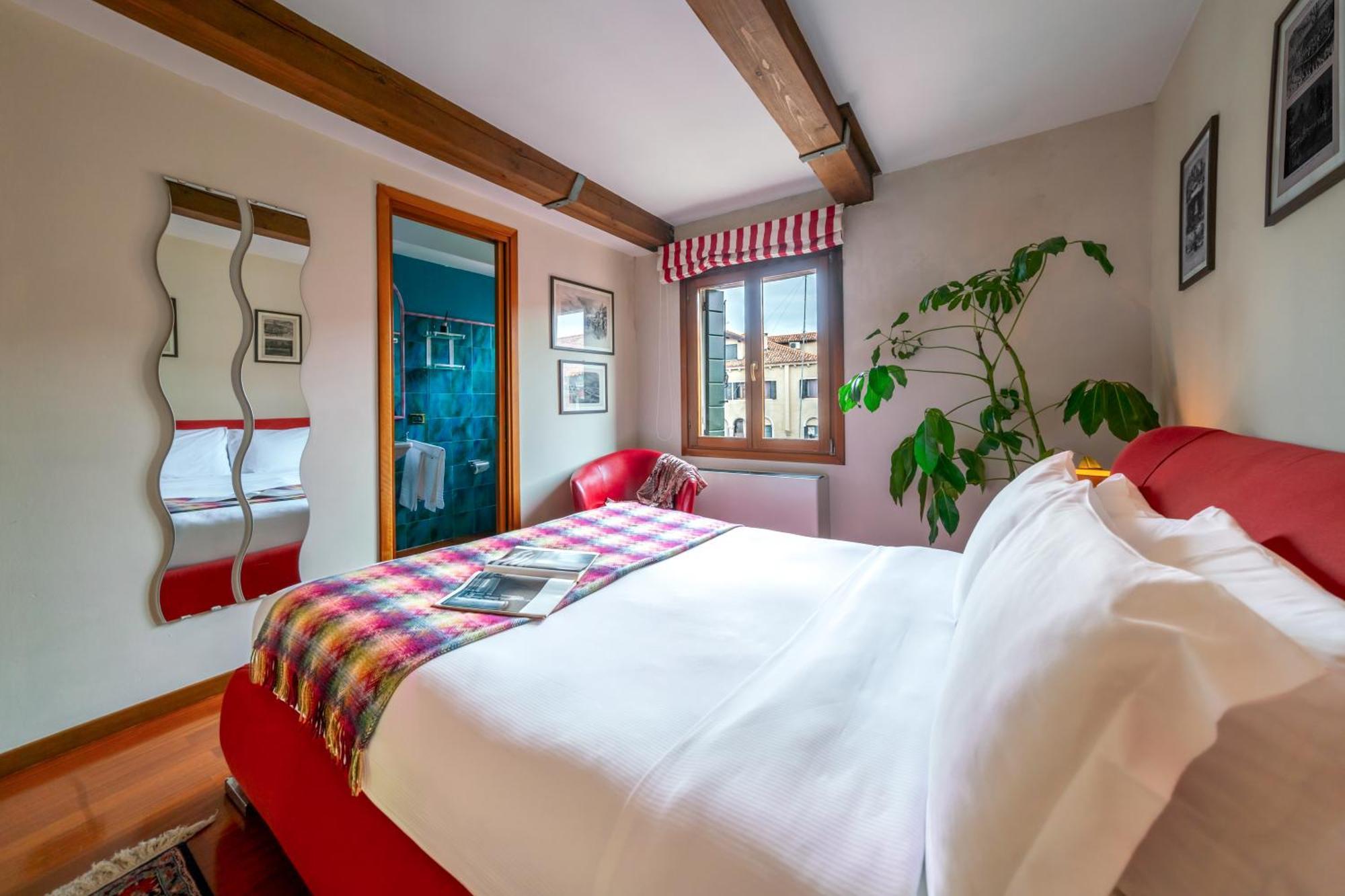 Palazzo San Luca Hotel Venice Phòng bức ảnh